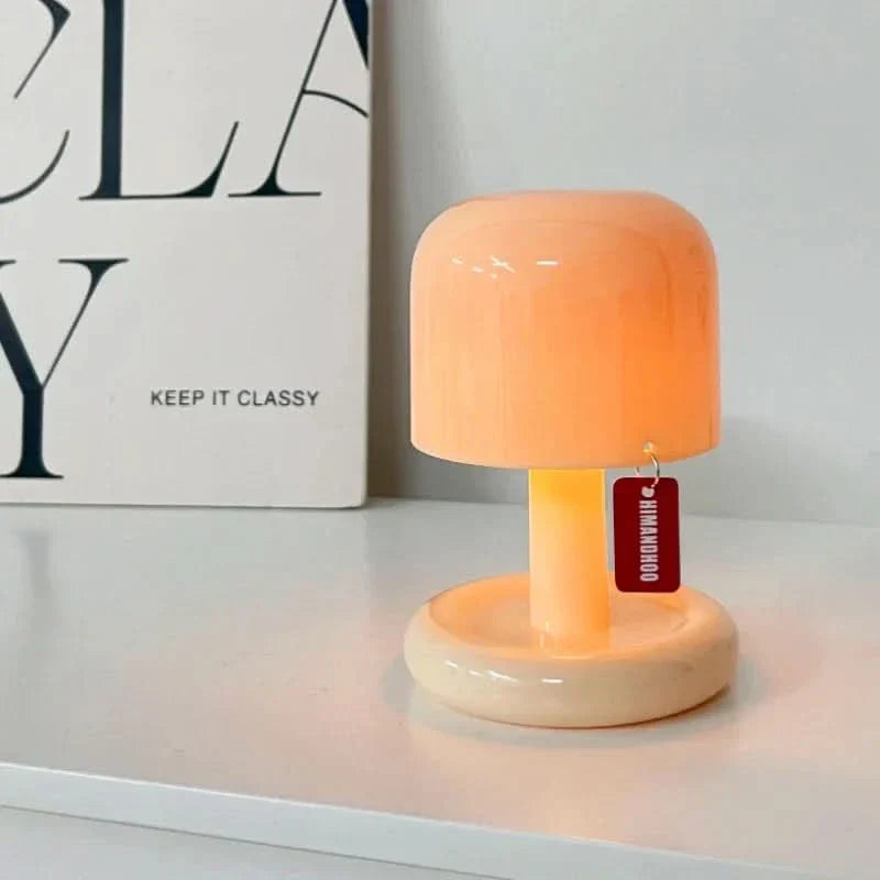 CLEMENTIA – Elegant bordslampa | Veska