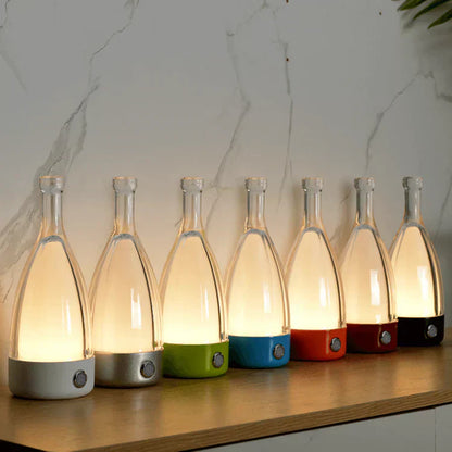 CorkGlow - Vinflaskabordslampa | Veska