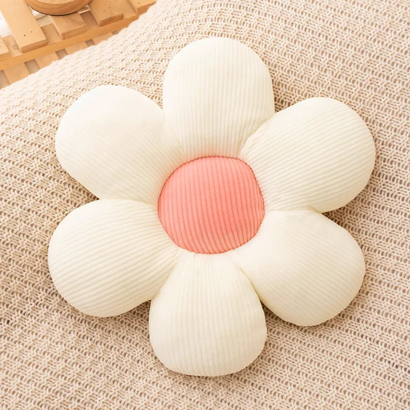 Daisy Plush Kudde | Veska Vit med rosa centrum (6 kronblad)