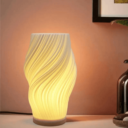 Designer LED bordslampa med mjukt ljus för mysiga interiörer | Veska