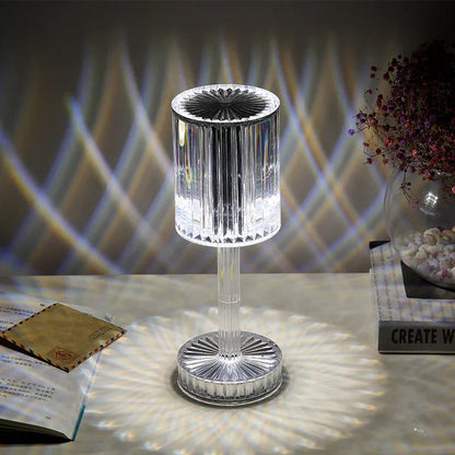 Dimbar Kristall Bordslampa Med Modern Design | Veska