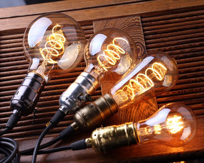 Dimbar Vintage LED-lampa (3W, E27-fäste) - Guldig spiraltråd för ljuskronor och dekorativ belysning | Veska
