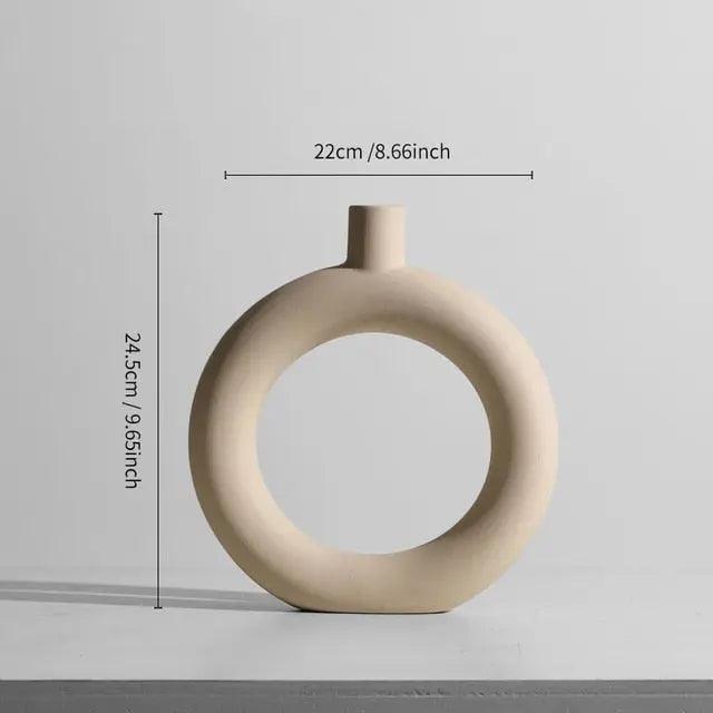 Elegant keramikvas i minimalistisk design | Veska Ingrid 9