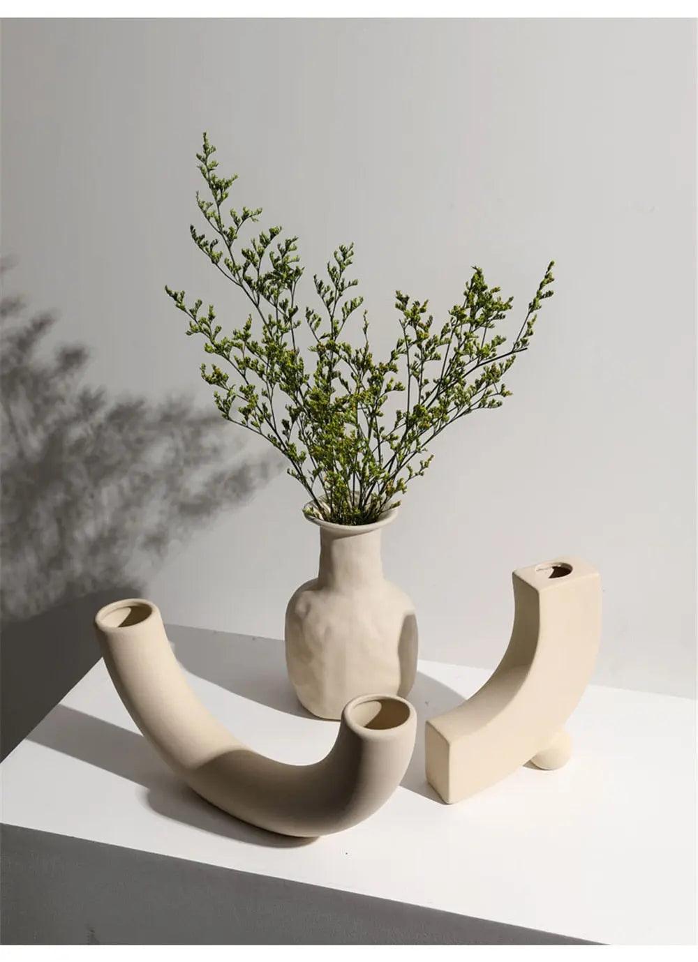 Elegant keramikvas i minimalistisk design | Veska