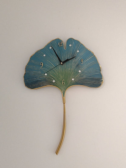 Elegant Leaf Wall Silent Clock | Veska