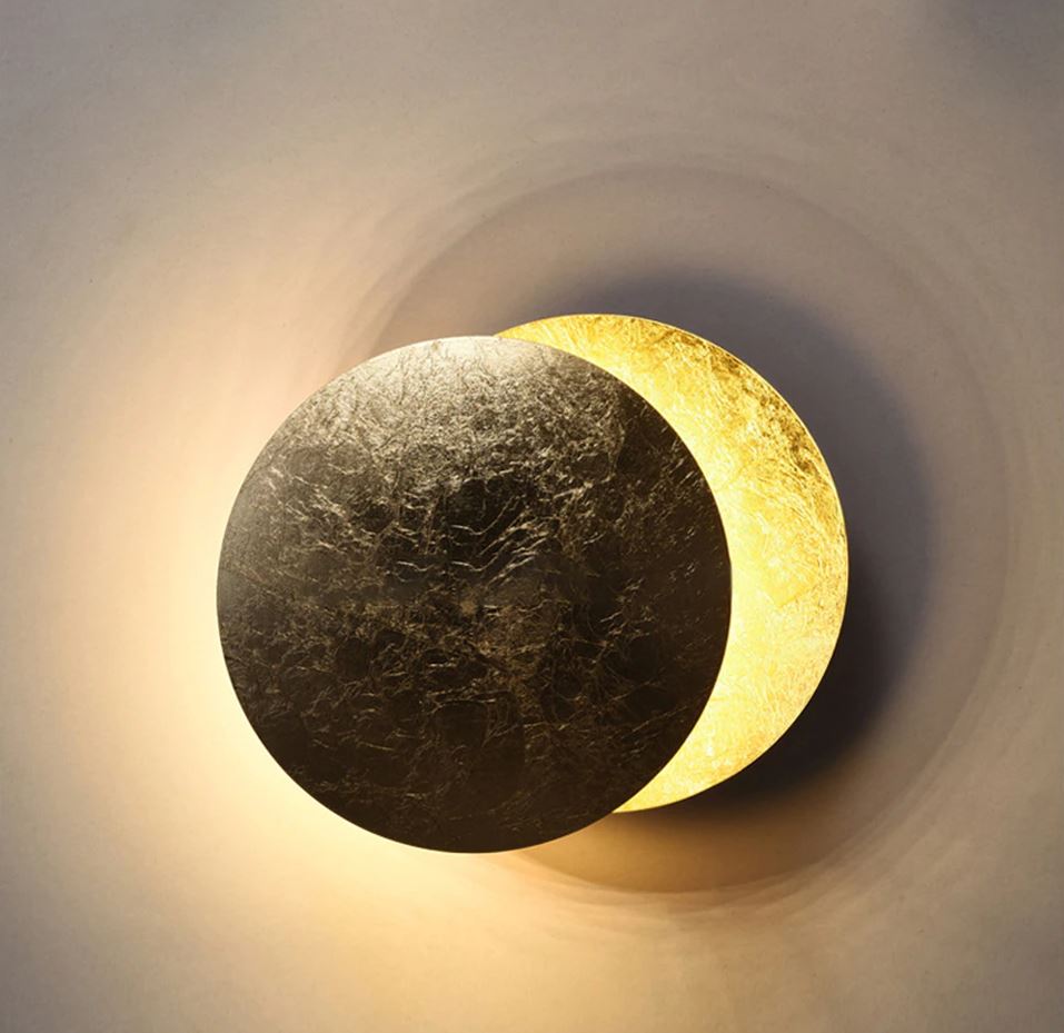 Elegant Lunar Eclipse Vägglampa | Veska