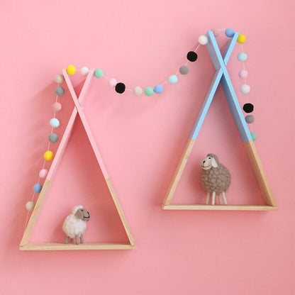 Färg Dipped Wooden Triangle Vägghylla | Veska