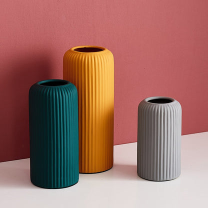 Färgglad keramisk Veskaompott i modern design | Veska
