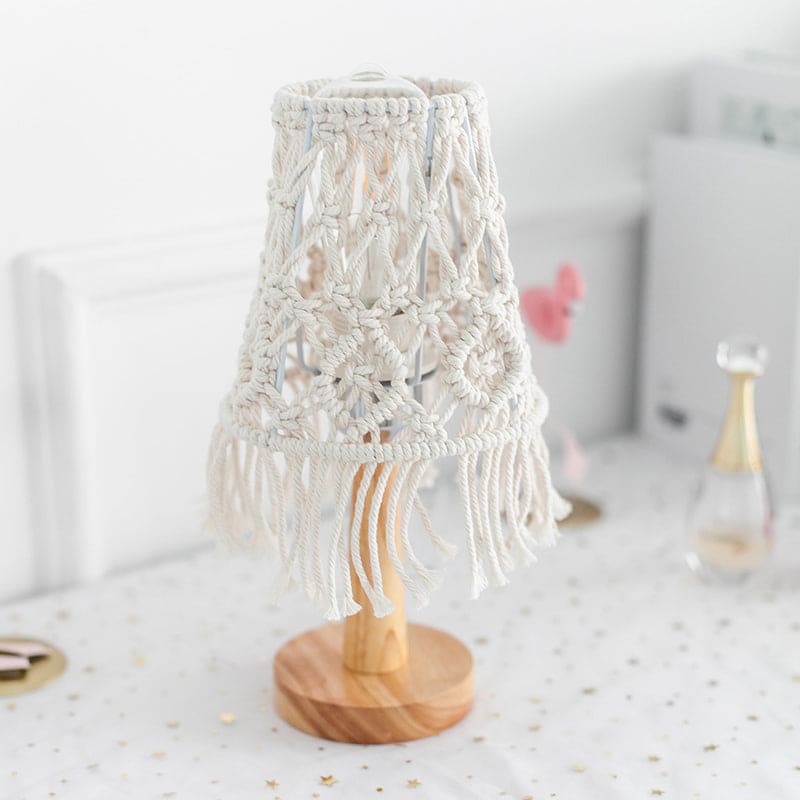 FeatherGlow Bordslampa – Lyx Bordslampa med Förenklad Design Veska