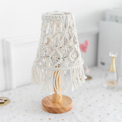 FeatherGlow Bordslampa – Lyx Bordslampa med Förenklad Design Veska