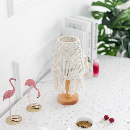 FeatherGlow Bordslampa – Lyx Bordslampa med Förenklad Design Veska