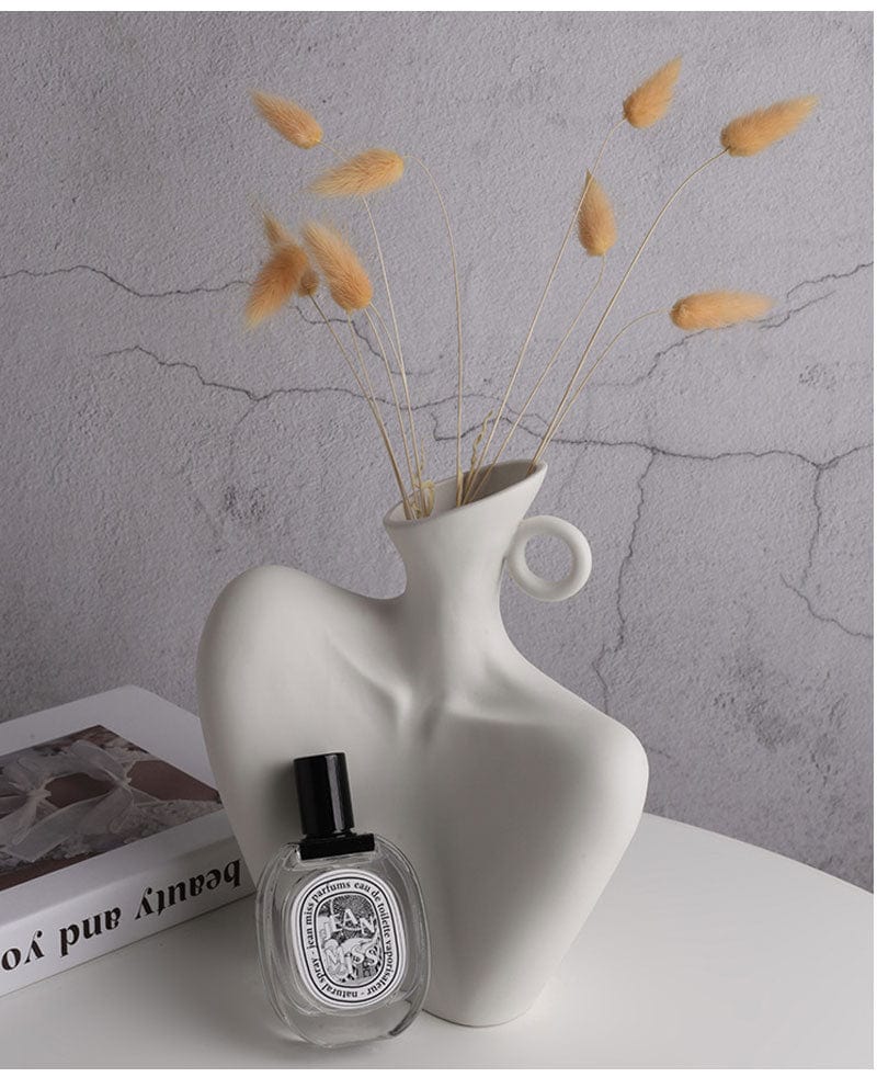Female Form Vase Collection | Veska