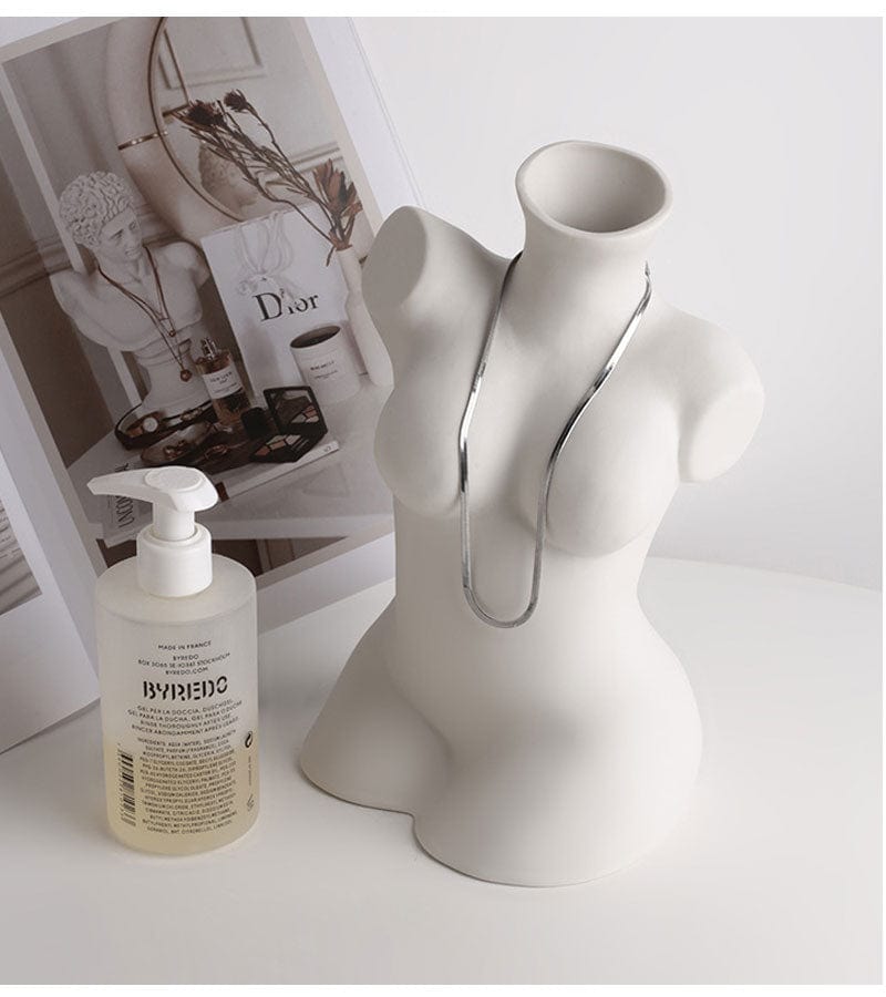 Female Form Vase Collection | Veska