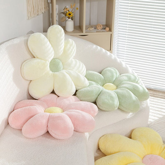 Fluffig Daisy Kudde - Pastell | Veska Vit med grön center Dia. 55cm
