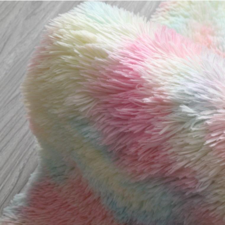 Fluffig Regnbågsmatta | Veska