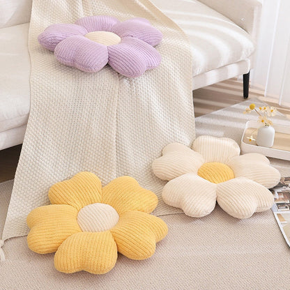 Fluffy Clover Flower Cushion | Veska