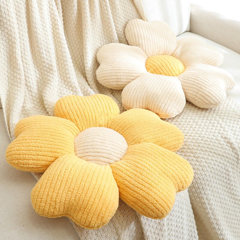 Fluffy Clover Flower Cushion | Veska