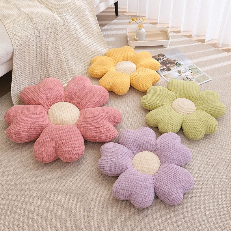 Fluffy Clover Flower Cushion | Veska