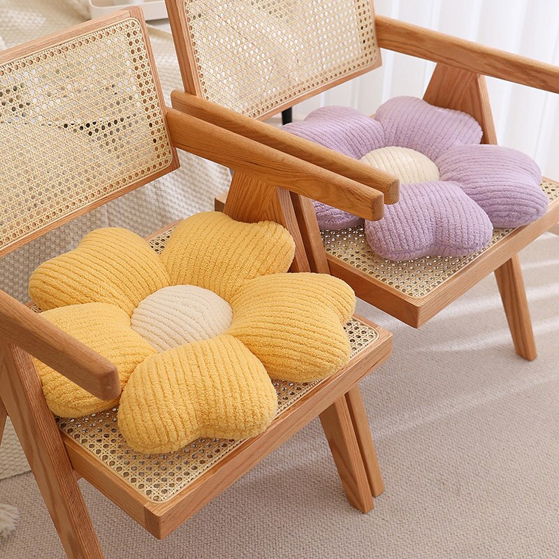 Fluffy Clover Flower Cushion | Veska