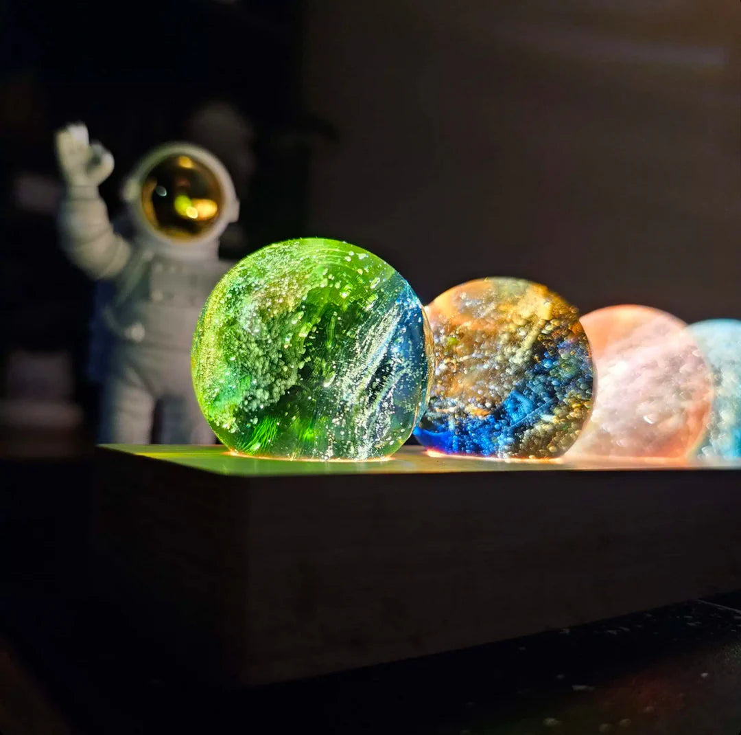 Galaxy Globes | Veska