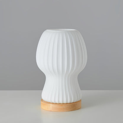 GlowBeam – Viktad glasbordslampa med träaccent | Veska