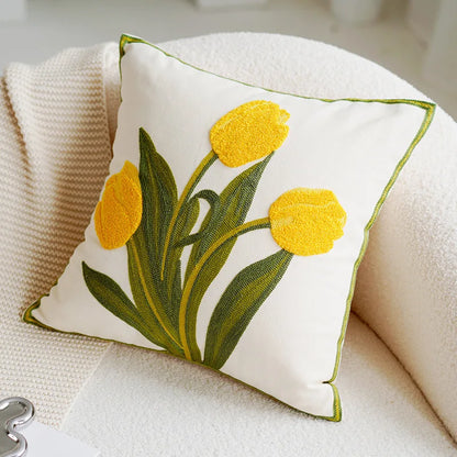 Grön & Rosa Tulpan Broderad Kuddöverdrag | Veska Lemon Tulip 45x45cm