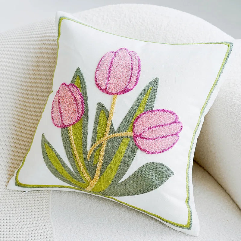 Grön & Rosa Tulpan Broderad Kuddöverdrag | Veska Pink Tulip 45x45CM