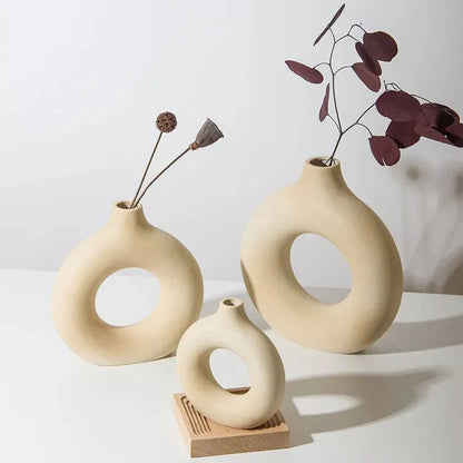 Hålig Minimalistisk Keramik Vase | Veska