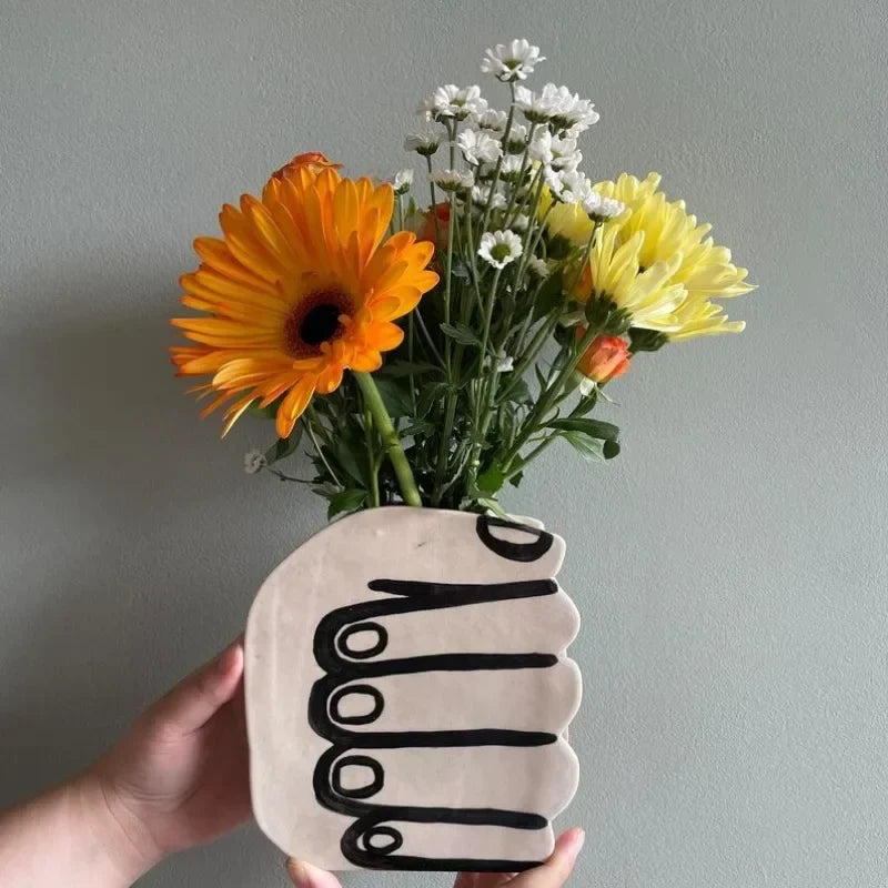 Hand Hållande Blommor Vasu | Veska