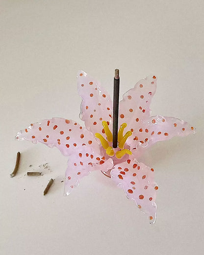 Handgjord 3D Glas Keramik Lilja Rökelsehållare | Veska Rosa Glass Lilja