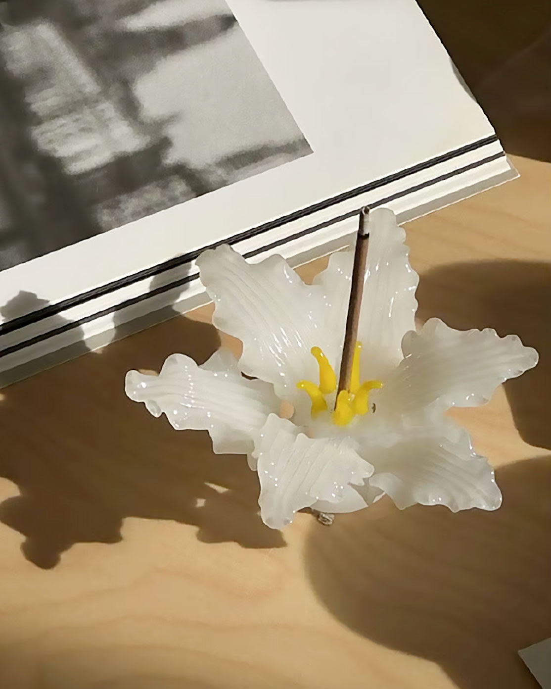 Handgjord 3D Glas Keramik Lilja Rökelsehållare | Veska