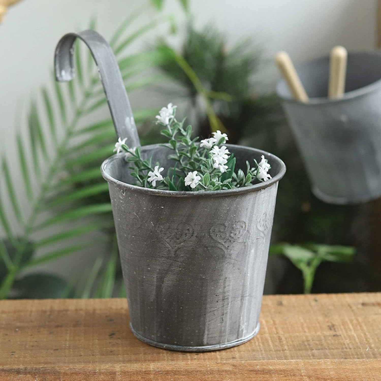 Hängande metallVeskaomkruka i vintage design dekorativ Veskaomkruka för inomhus- och utomhusbruk | Veska