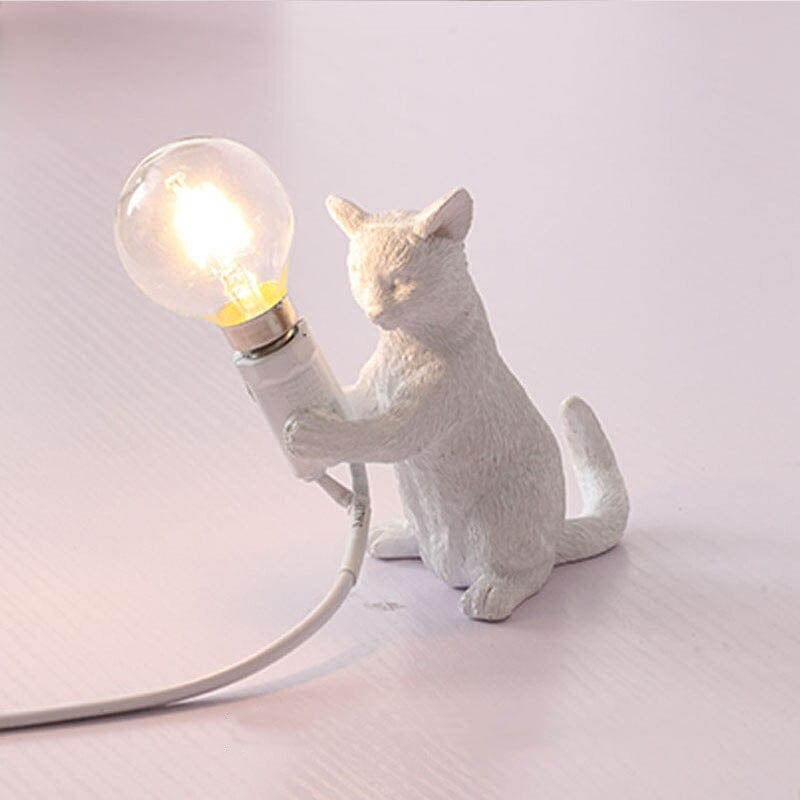 Kattstaty-bordlampa | Veska Vit B