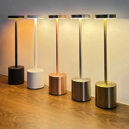 Klassisk trådlös lampa - Touch sensor LED skrivbordslampa med 3 justerbara färgtemperaturer | Veska Vit