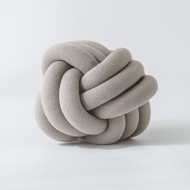 Knot Ball Kudde | Veska