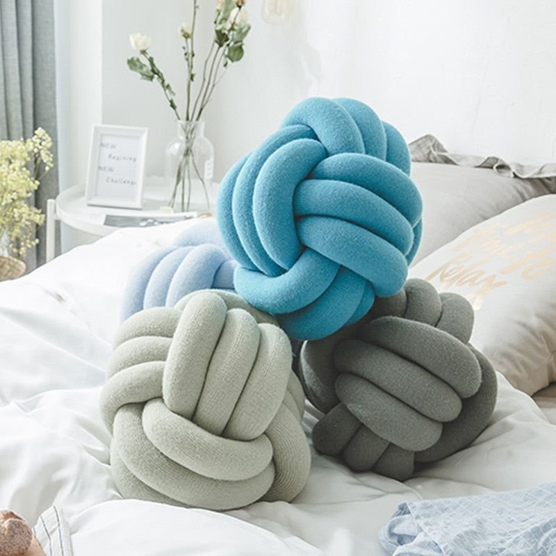 Knot Ball Kudde | Veska