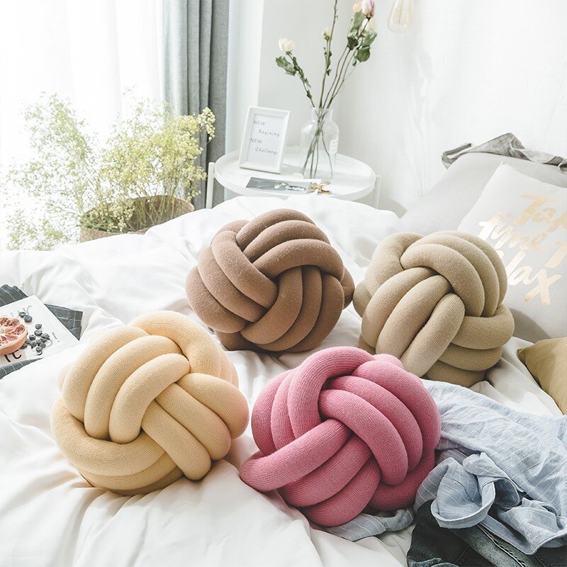 Knot Ball Kudde | Veska Ljusgul 30x30cm