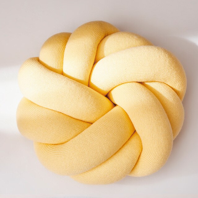 Knot Rund Kudde | Veska Gul 25-30cm