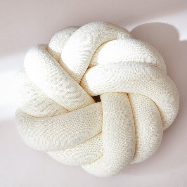 Knot Rund Kudde | Veska Vit 25-30cm