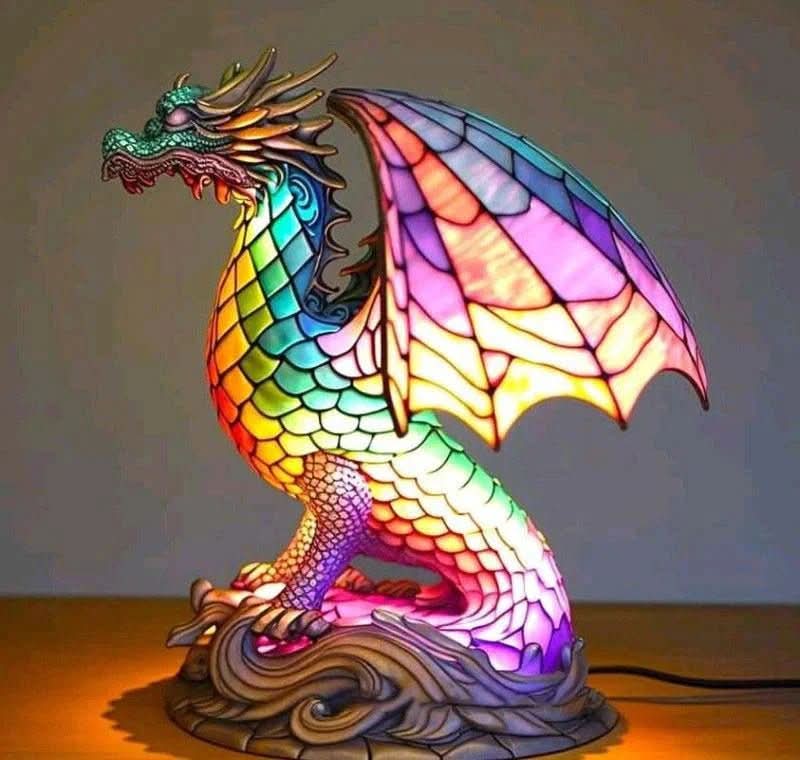 Konstnärlig bordslampa med djurmotiv för stiliga accenter | Veska DRAGON 15CM