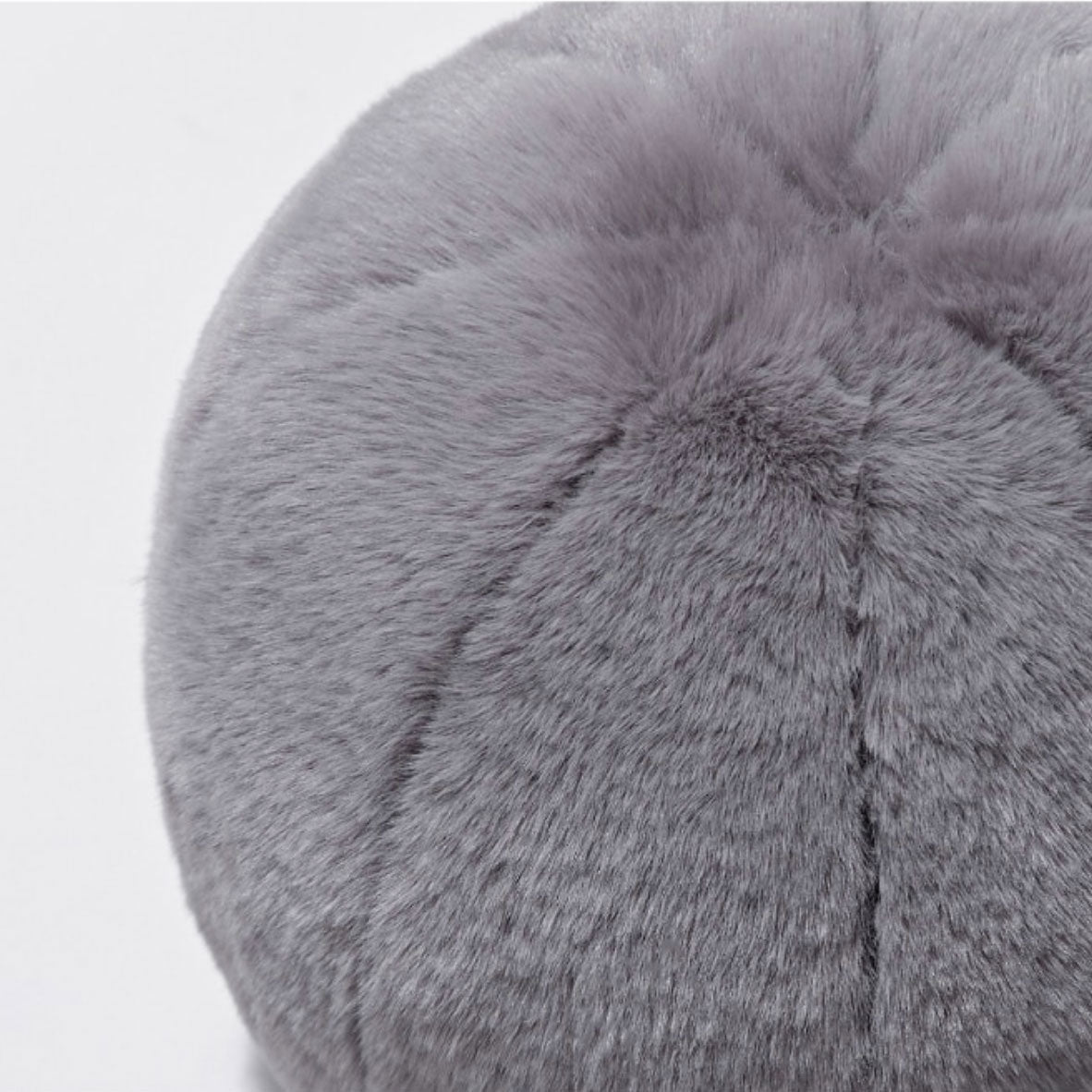 Kort Päls Boll Kudde | Veska