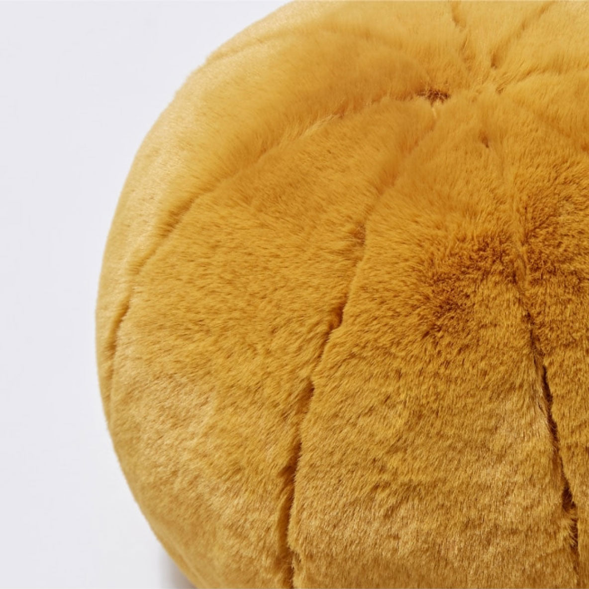 Kort Päls Boll Kudde | Veska