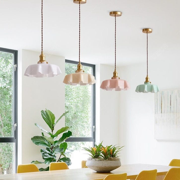 Kräm Blommig Mässingspendel Lampa | Veska