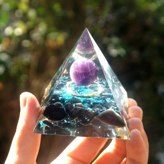 Kreativ Naturlig Kristall Universum Energi Pyramid | Veska 14