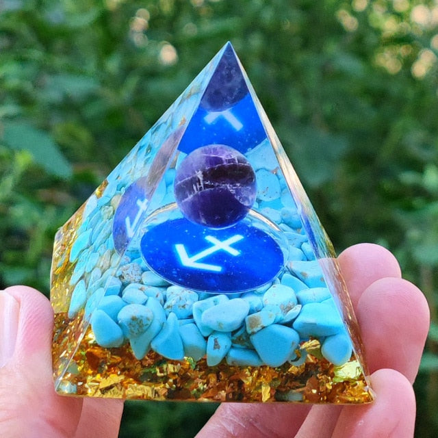 Kreativ Naturlig Kristall Universum Energi Pyramid | Veska 22