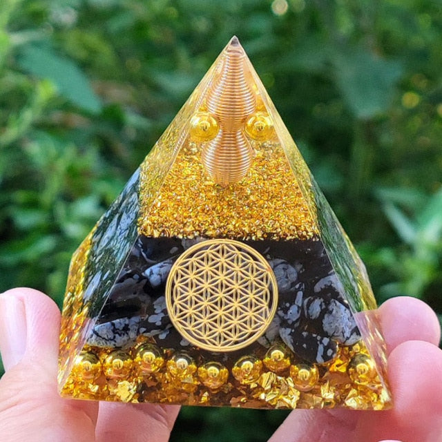 Kreativ Naturlig Kristall Universum Energi Pyramid | Veska 23