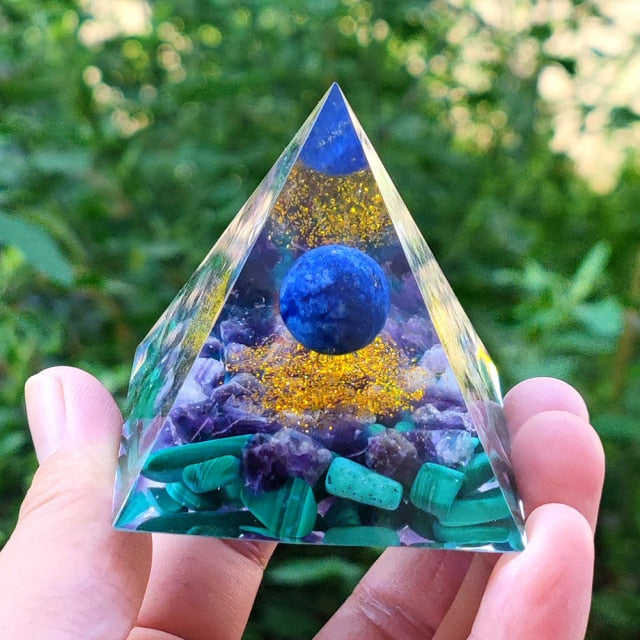 Kreativ Naturlig Kristall Universum Energi Pyramid | Veska 6