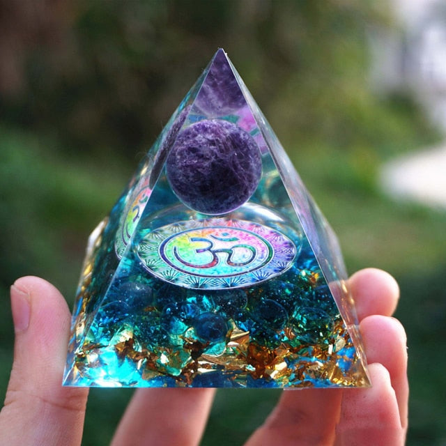 Kreativ Naturlig Kristall Universum Energi Pyramid | Veska 8