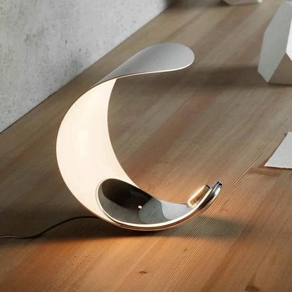 Läsbordslampa "Moonlight Crescent" | Veska
