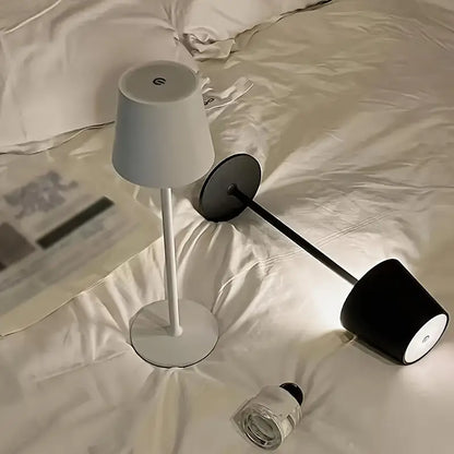 LED Bordslampa – Trådlös, Beröringskontroll & Dimbar Ljus | Veska